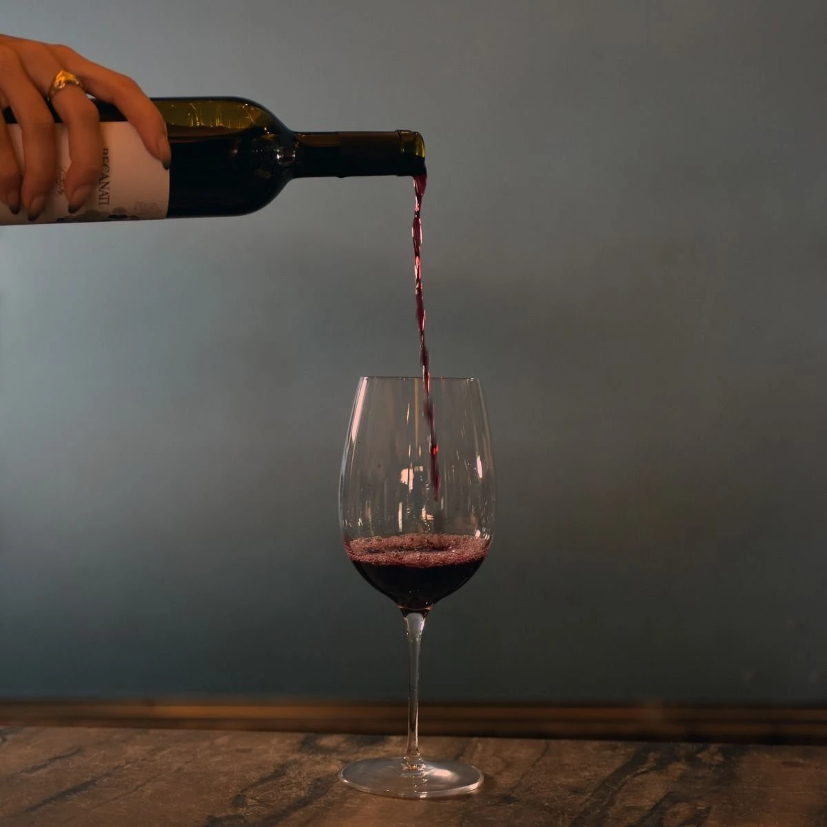 Luigi Bormioli Wine Profiles Glasses For Juicy Reds 20oz | Set Of 2 - Image 4