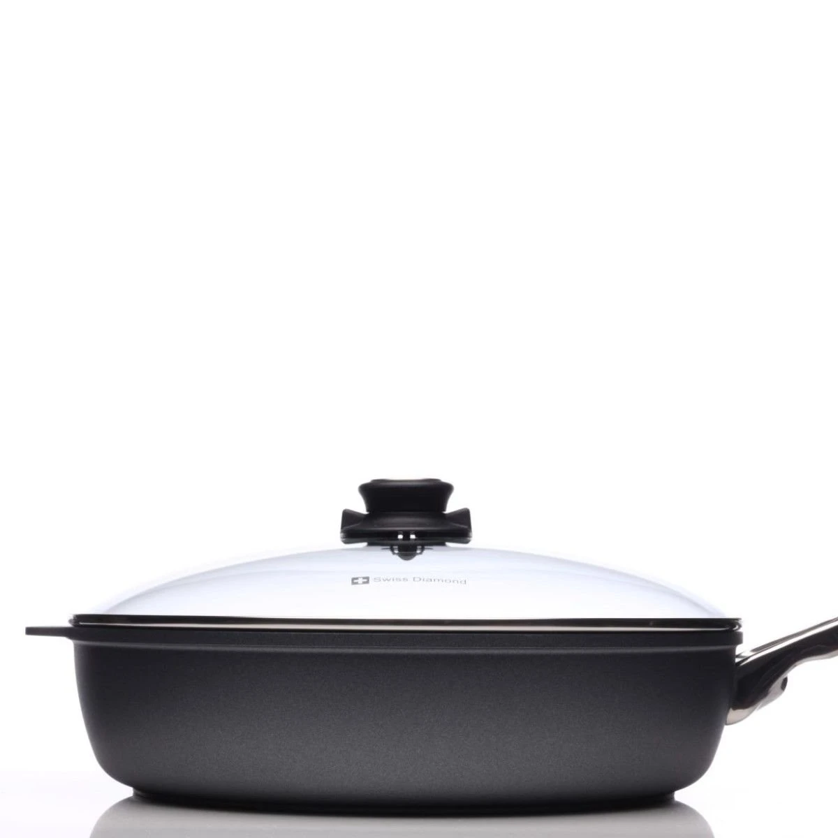 Swiss Diamond | HD Sauté Pan With Lid & Stainless Steel Handle - 12.5" (5.8 Qt.) - Image 2