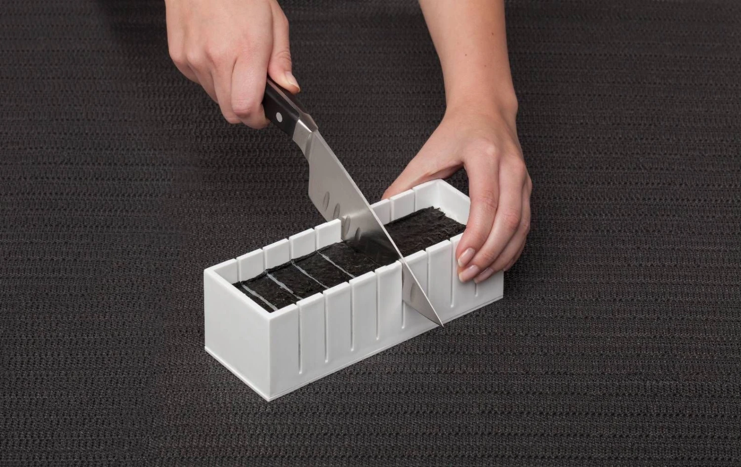 Helen's Asian Kitchen Sushi Making Kit - Image 12