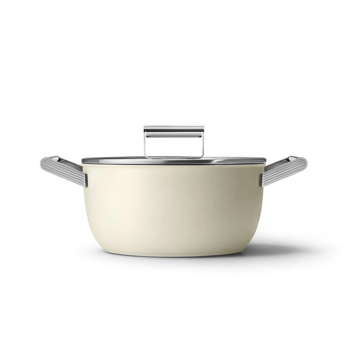 SMEG 5 Qt. Nonstick Casserole Dish With Lid | Cream
