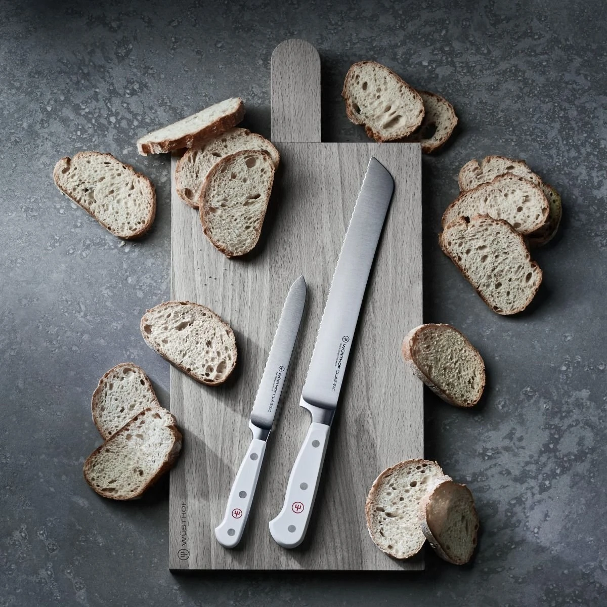 Wusthof Classic White 9" Bread Knife | Double Serrated - Image 5