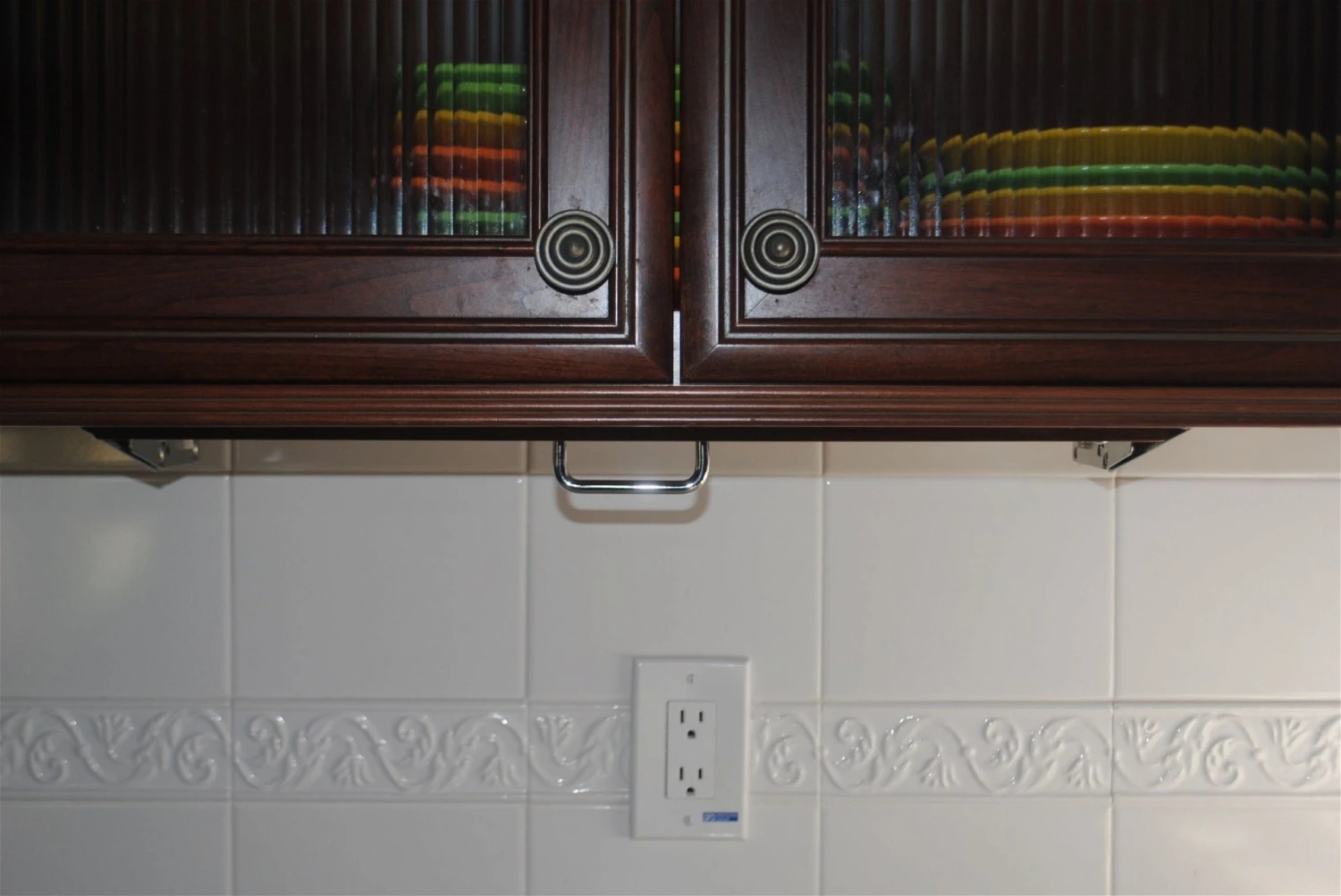 Drop Block Under Cabinet Knife Storage Rack - Large, Walnut - Image 4