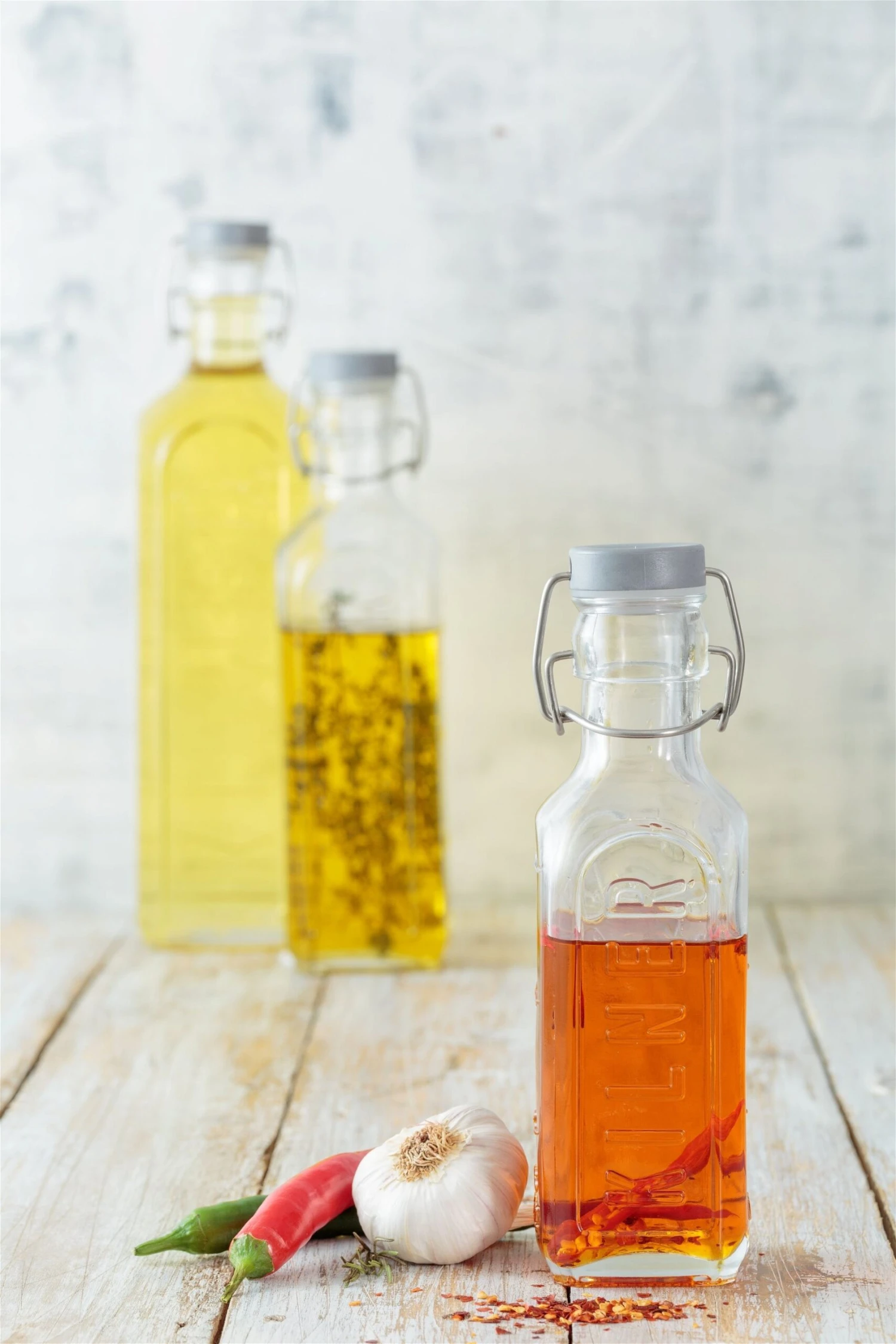 Kilner Swing Top Glass Bottle | 1L - Image 3
